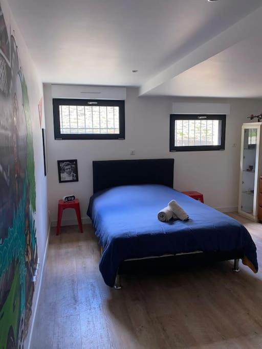 Loft Proche Centre Ville Hotes Habitant A L Etage لافال المظهر الخارجي الصورة